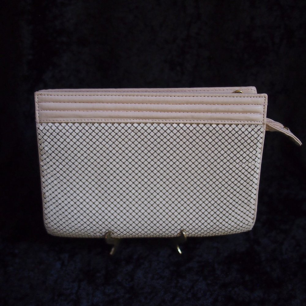 WHITING & DAVIS Pale Blush Pink Metal Mesh Leather Purse Clutch Handbag
